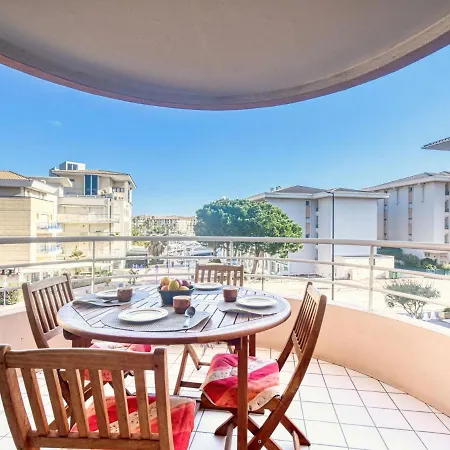 Le Consul By Interhome Frejus